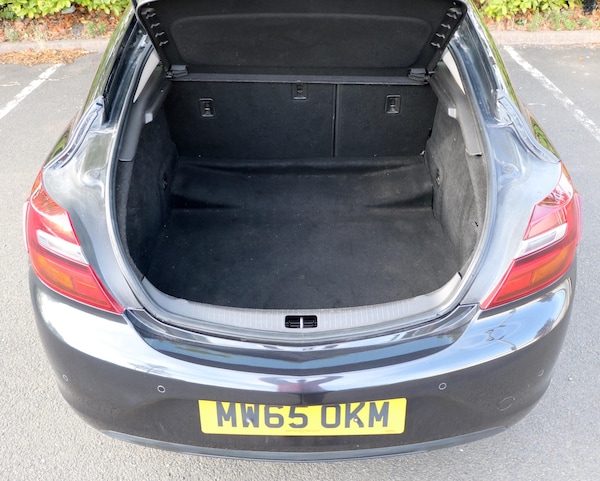 Used Vauxhall Insignia 2015 for sale - 75678117: Photo 16