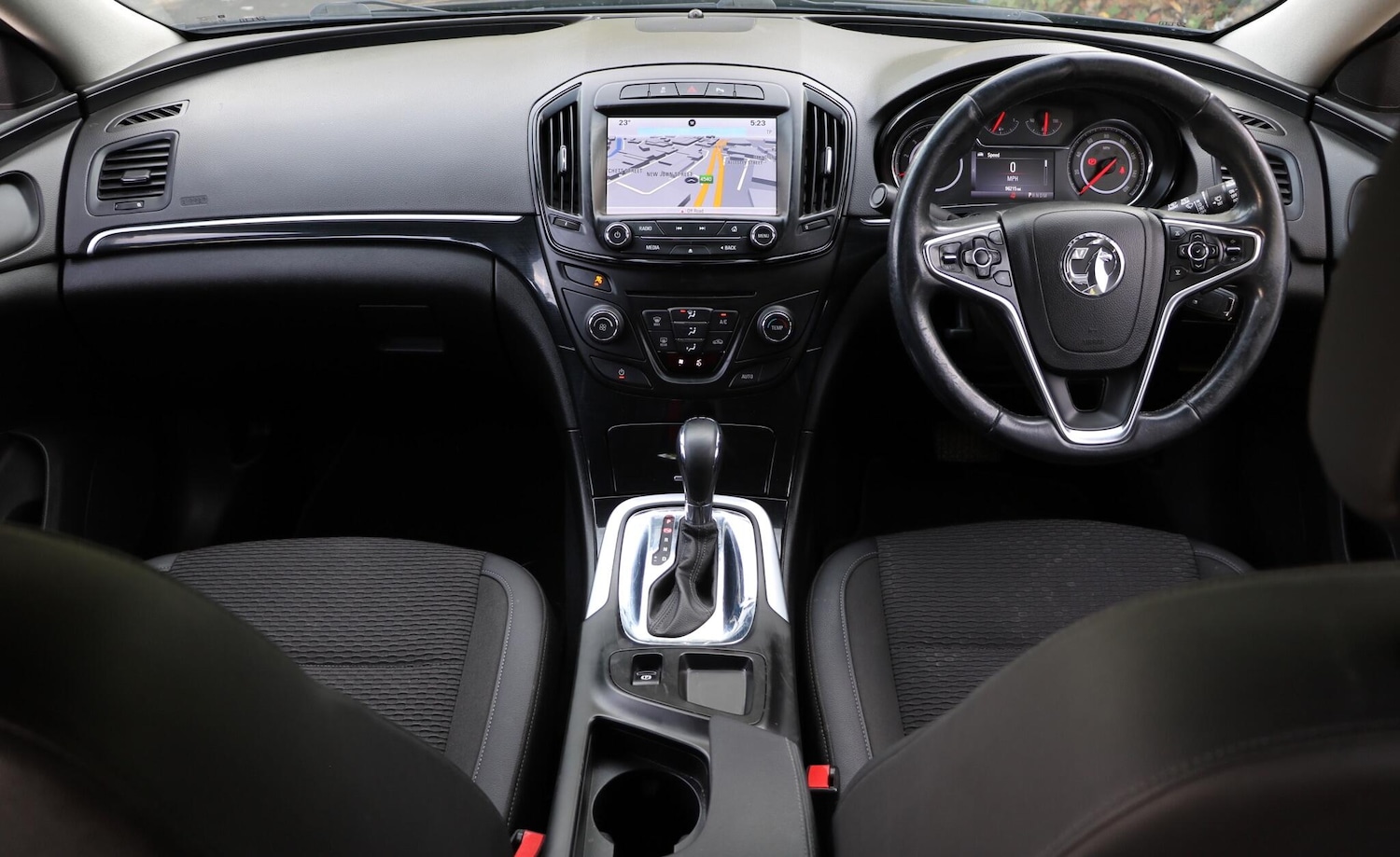 Used Vauxhall Insignia 2015 for sale - 75678117: Photo 17