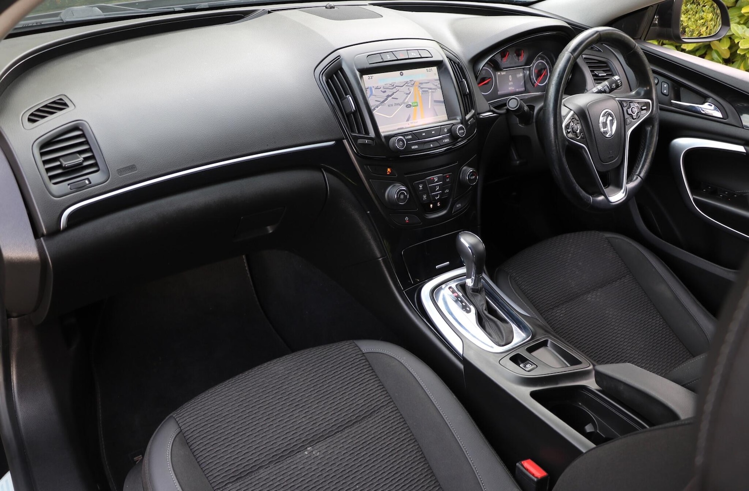 Used Vauxhall Insignia 2015 for sale - 75678117: Photo 21