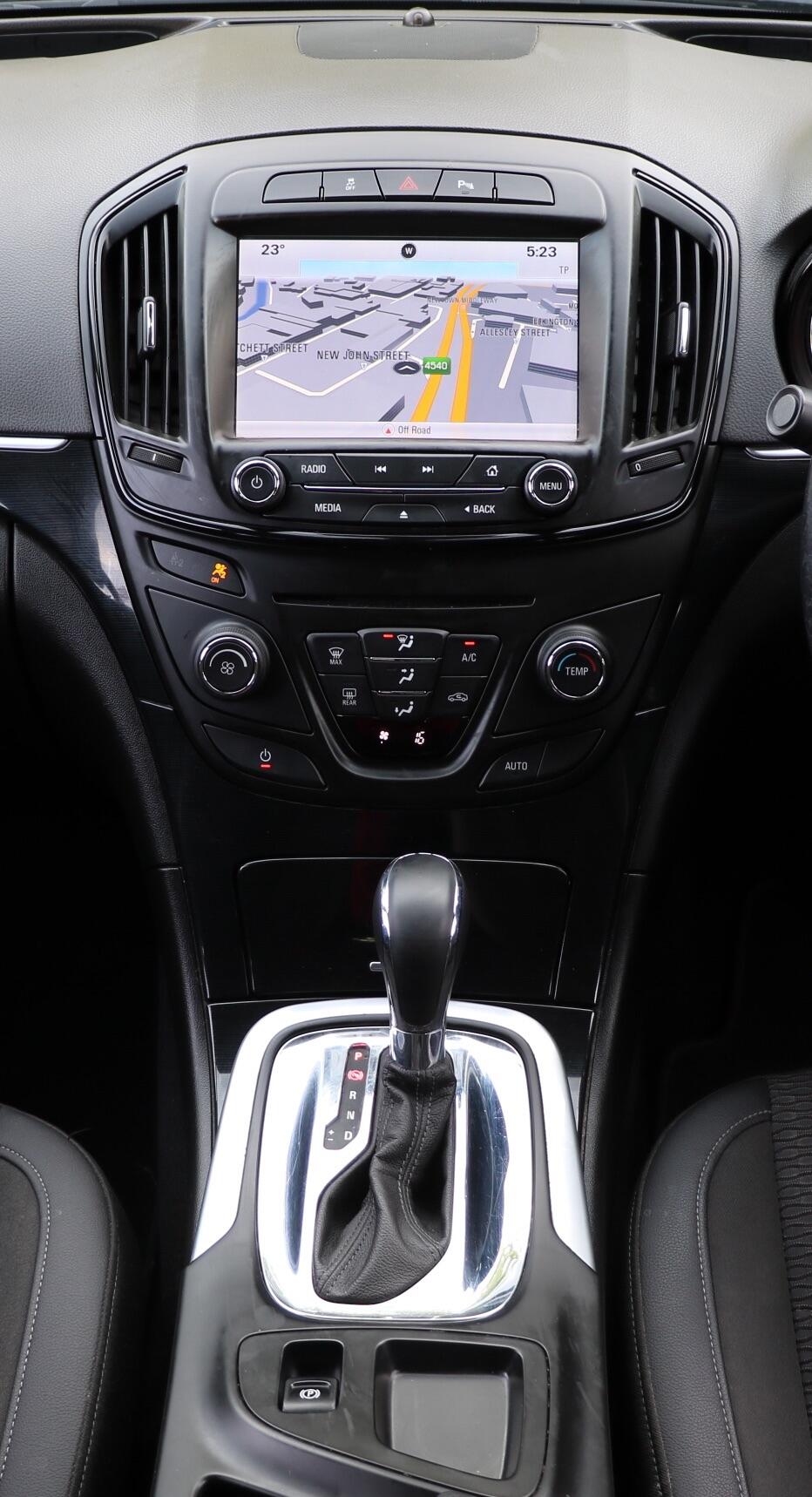 Used Vauxhall Insignia 2015 for sale - 75678117: Photo 27