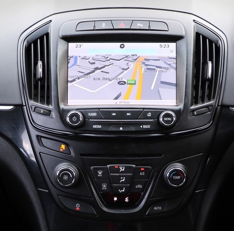 Used Vauxhall Insignia 2015 for sale - 75678117: Photo 28