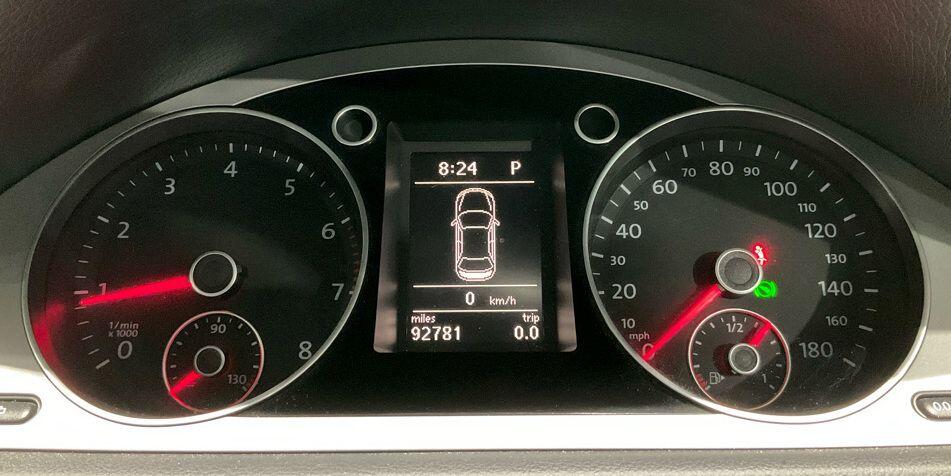 Used Volkswagen Passat 2009 for sale - 77808845: Photo 12