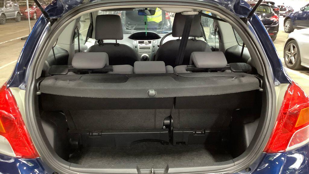 Used Toyota Yaris 2009 for sale - 77359020: Photo 9