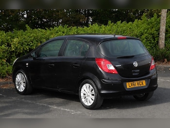 Used Vauxhall Corsa 2011 for sale - 79315990: Photo