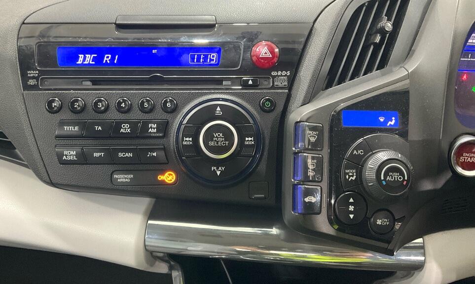 Used Honda CR-Z 2011 for sale - 76522437: Photo 11