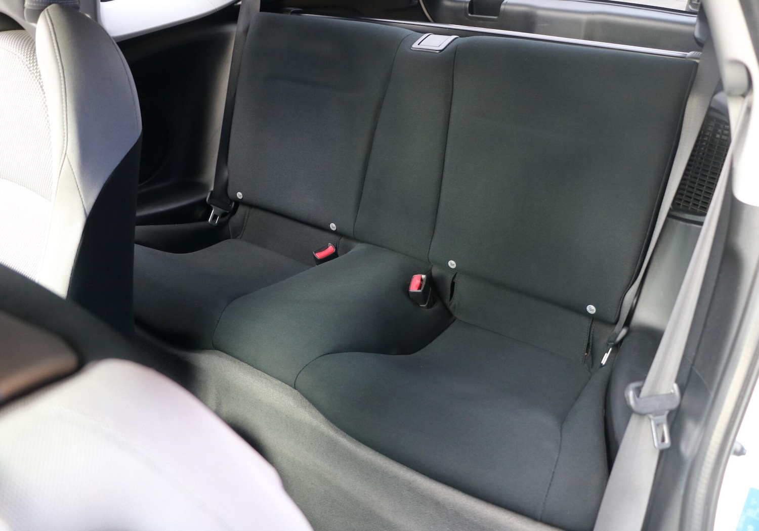 Used Honda CR-Z 2011 for sale - 76522437: Photo 15