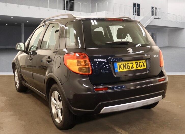 Used Suzuki SX4 2012 for sale - 76094518: Photo 3