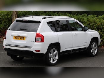 Used Jeep Compass 2011 for sale - 76032706: Photo