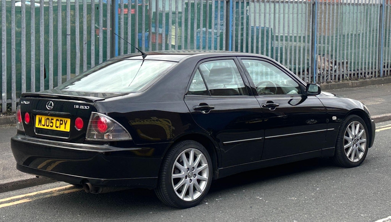 Used Lexus IS for sale - 78136379: Photo 3