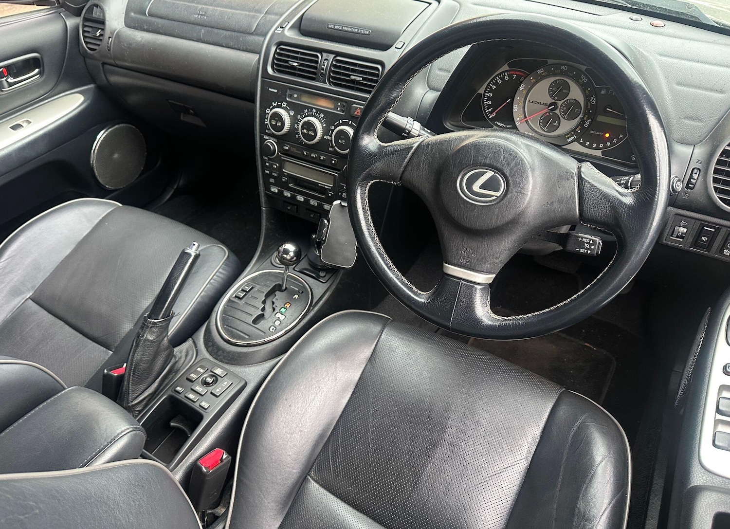 Used Lexus IS for sale - 78136379: Photo 44