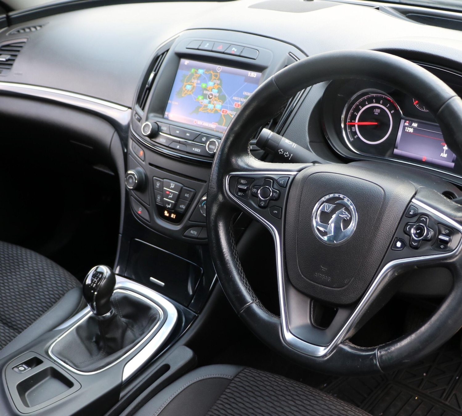 Used Vauxhall Insignia 2016 for sale - 76824309: Photo 24