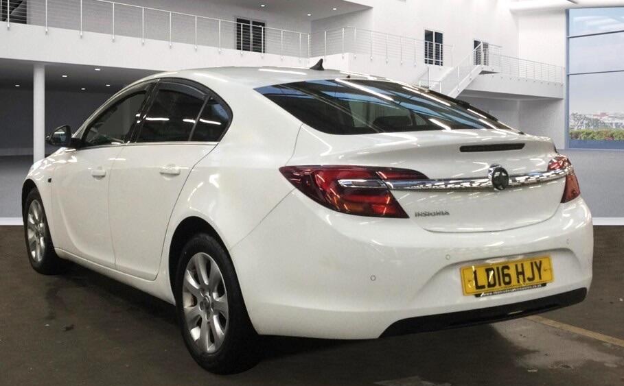 Used Vauxhall Insignia 2016 for sale - 76824309: Photo 3