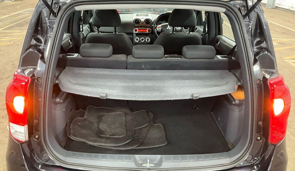 Used Mitsubishi Colt 2009 for sale - 77645691: Photo 9