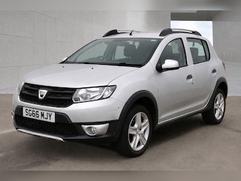 Used Dacia Sandero Stepway 2016 for sale - 78809598: Photo