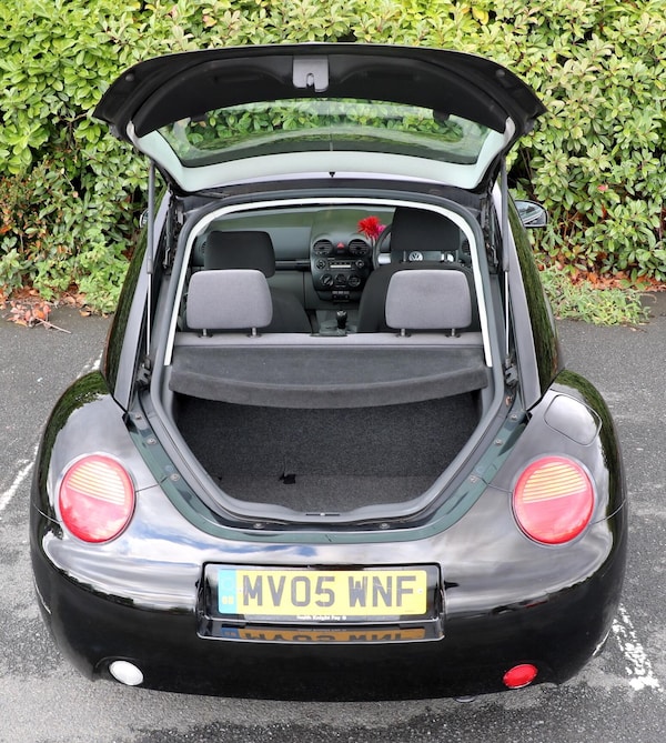 Used Volkswagen Beetle 2005 for sale - 75678093: Photo 12