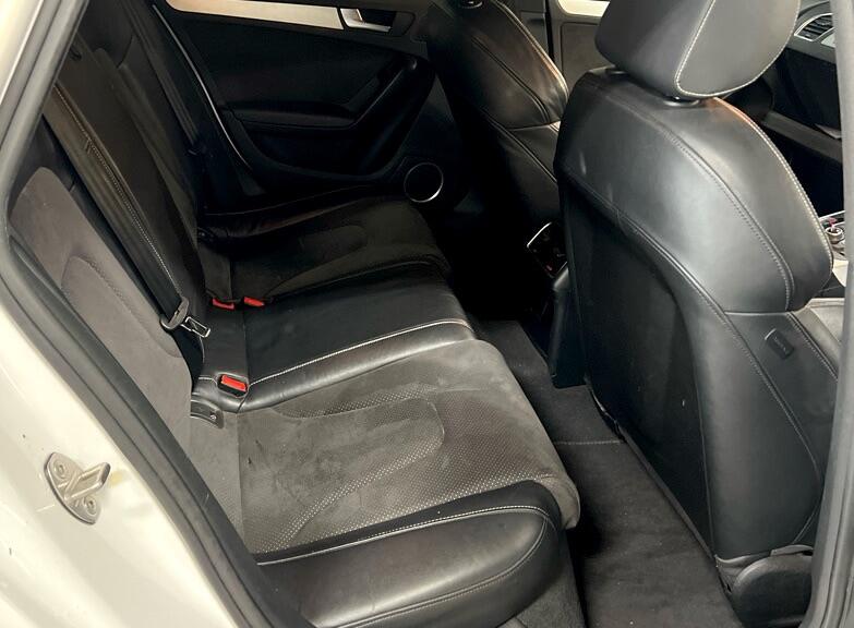 Used Audi A4 2010 for sale - 76671369: Photo 11