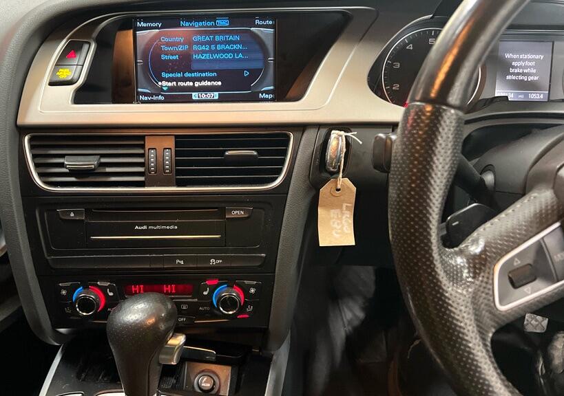 Used Audi A4 2010 for sale - 76671369: Photo 12