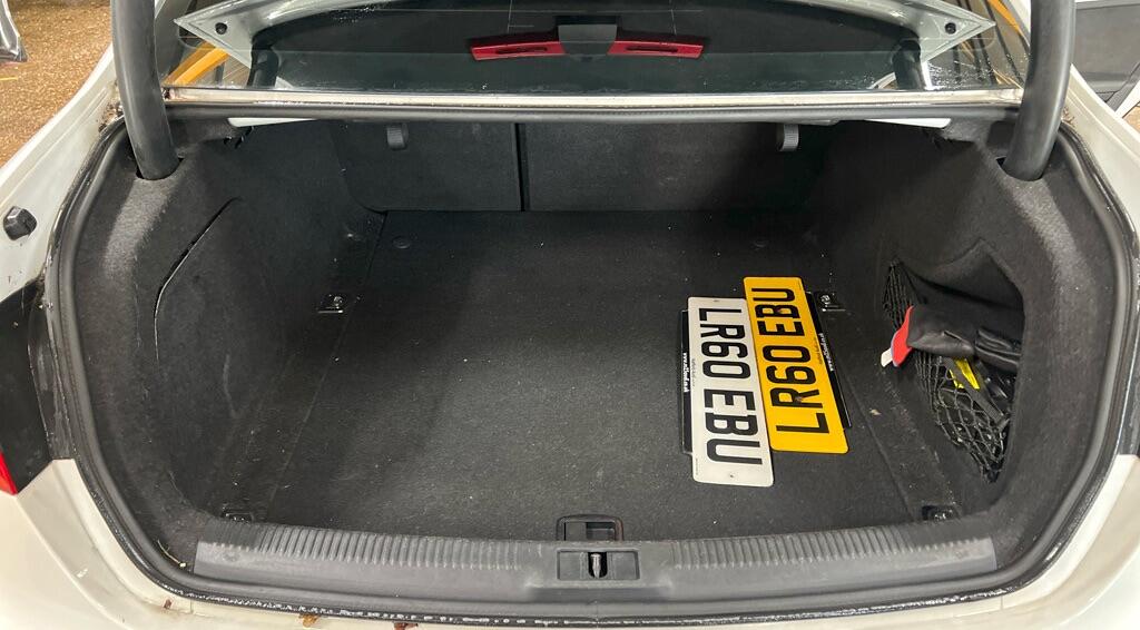 Used Audi A4 2010 for sale - 76671369: Photo 9