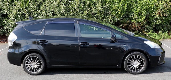 Used Toyota Prius+ 2023 for sale - 76152401: Photo 8
