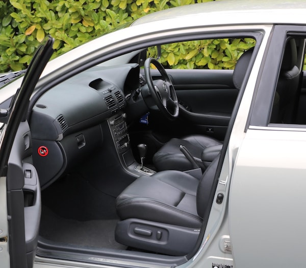 Used Toyota Avensis 2006 for sale - 75492826: Photo 17