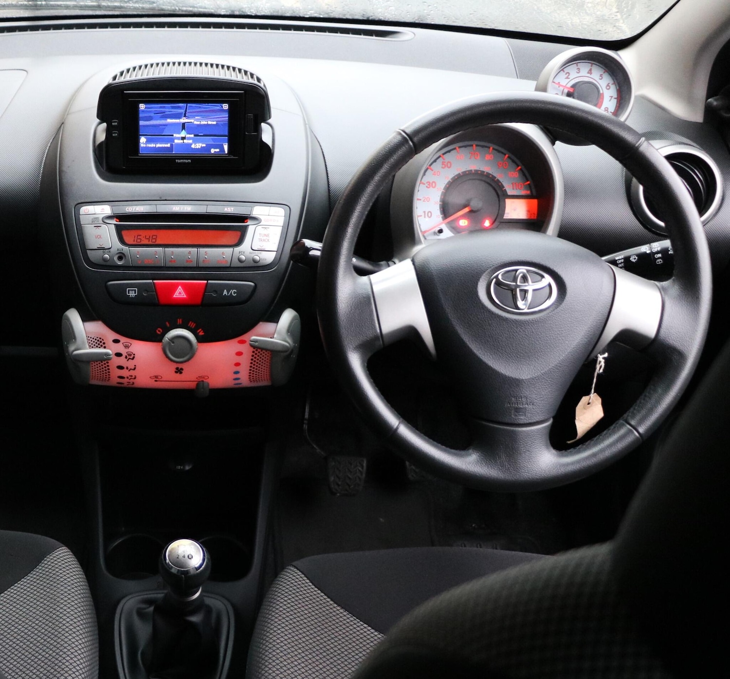 Used Toyota AYGO 2013 for sale - 76307767: Photo 18