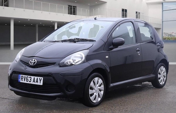 Used Toyota AYGO 2013 for sale - 76307767: Photo 3