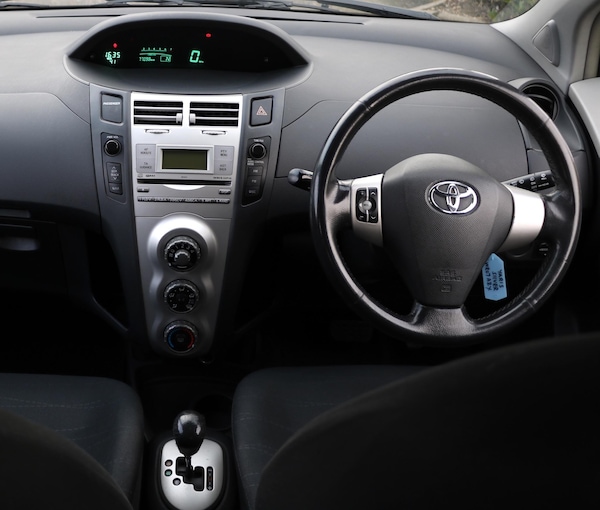 Used Toyota Yaris 2007 for sale - 75478838: Photo 26