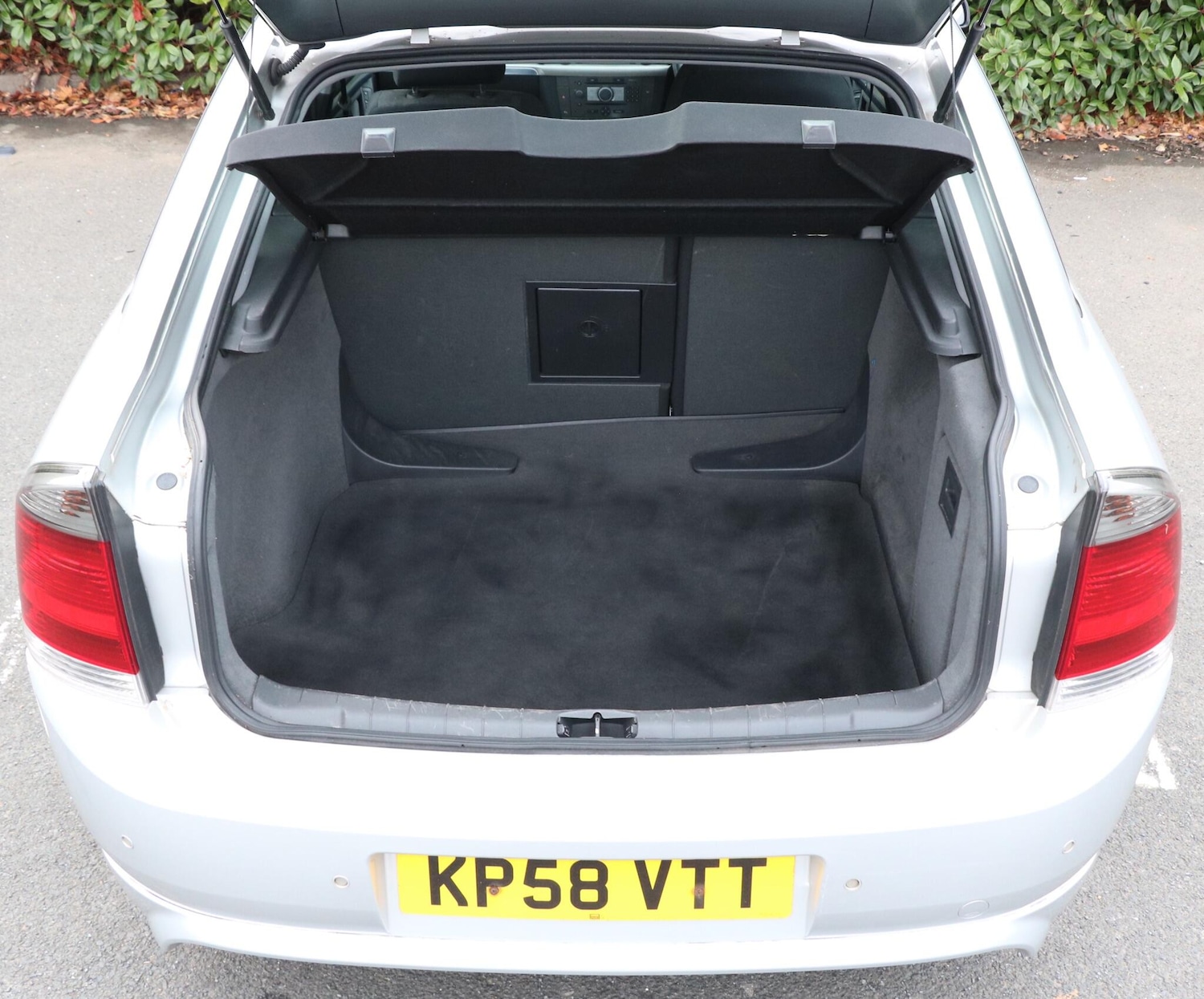 Used Vauxhall Vectra 2009 for sale - 76270218: Photo 12