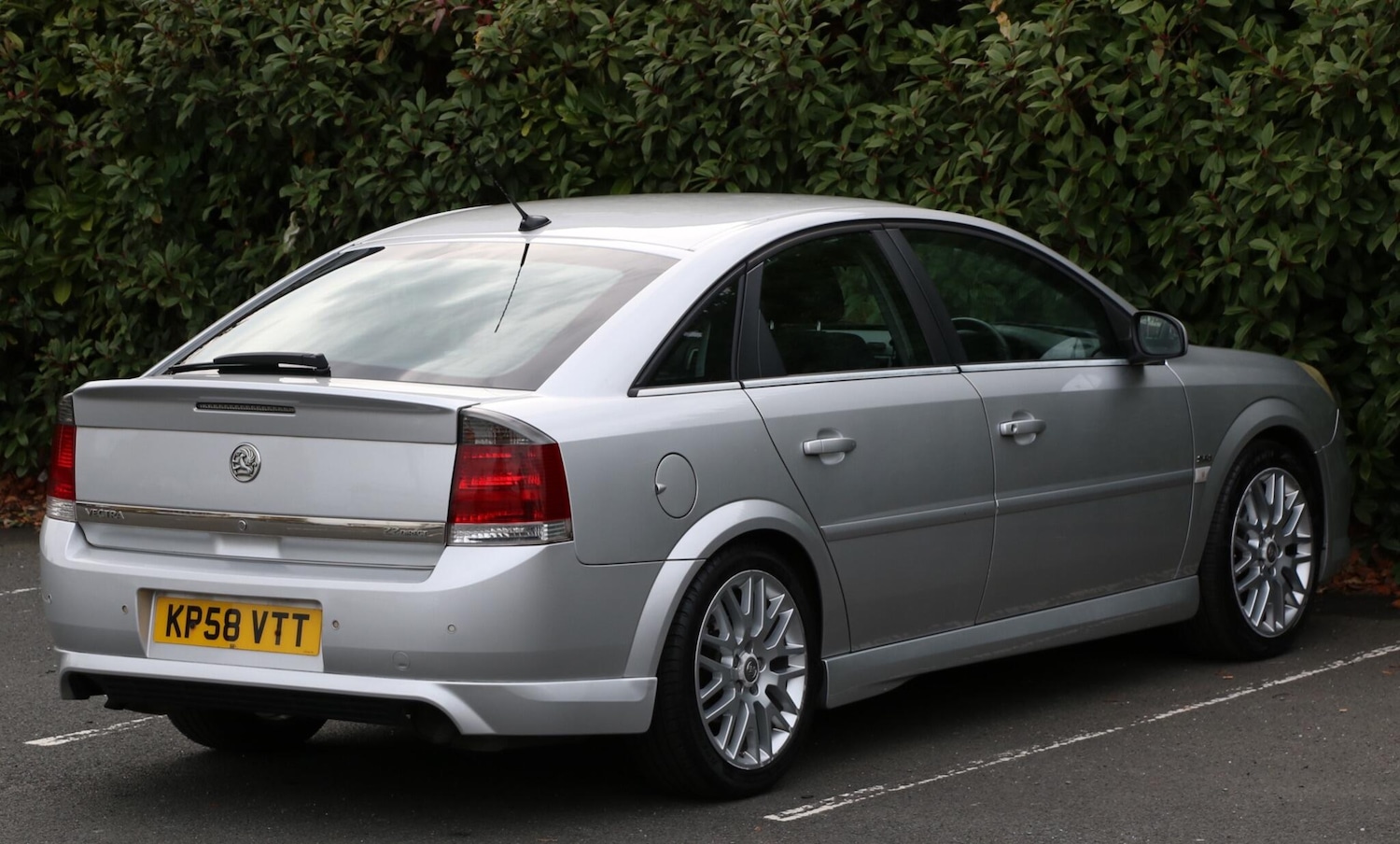 Used Vauxhall Vectra 2009 for sale - 76270218: Photo 3
