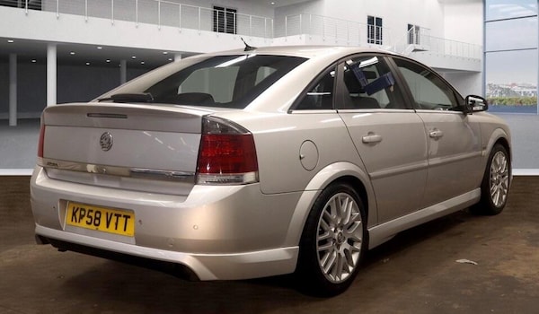 Used Vauxhall Vectra 2009 for sale - 76270218: Photo 3