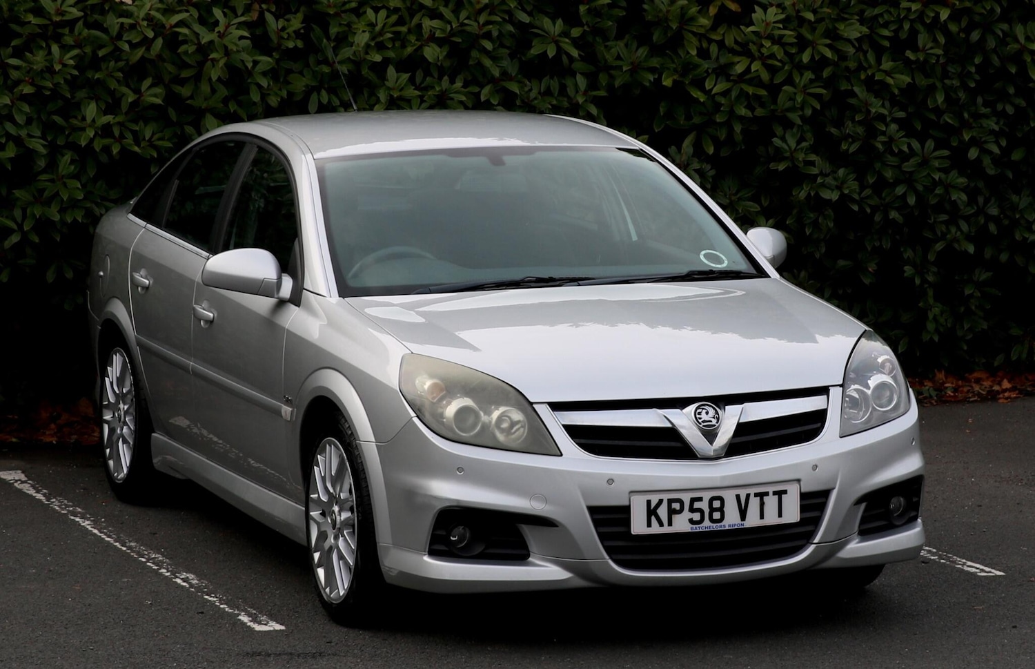 Used Vauxhall Vectra 2009 for sale - 76270218: Photo 4