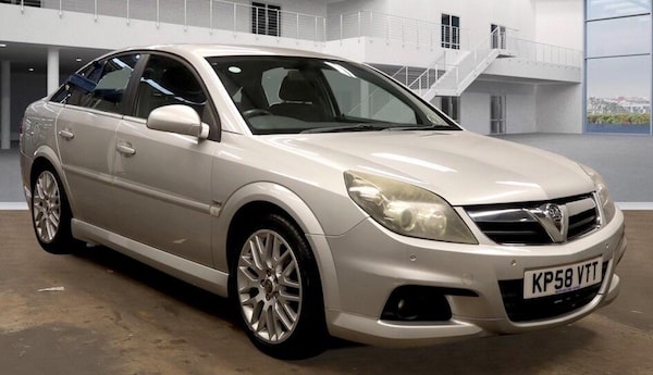 Used Vauxhall Vectra 2009 for sale - 76270218: Photo 4