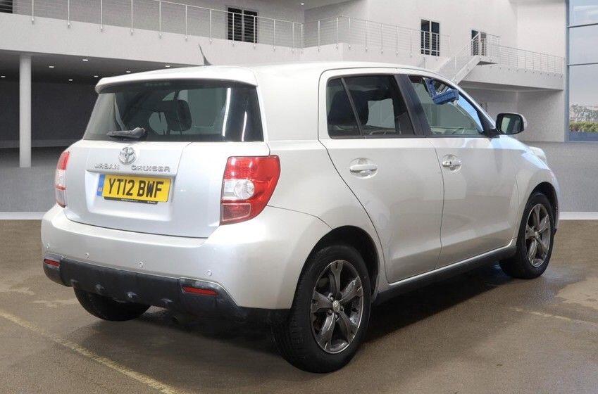 Used Toyota Urban Cruiser 2012 for sale - 77993894: Photo 5
