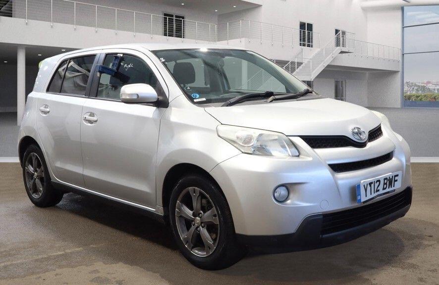 Used Toyota Urban Cruiser 2012 for sale - 77993894: Photo 6