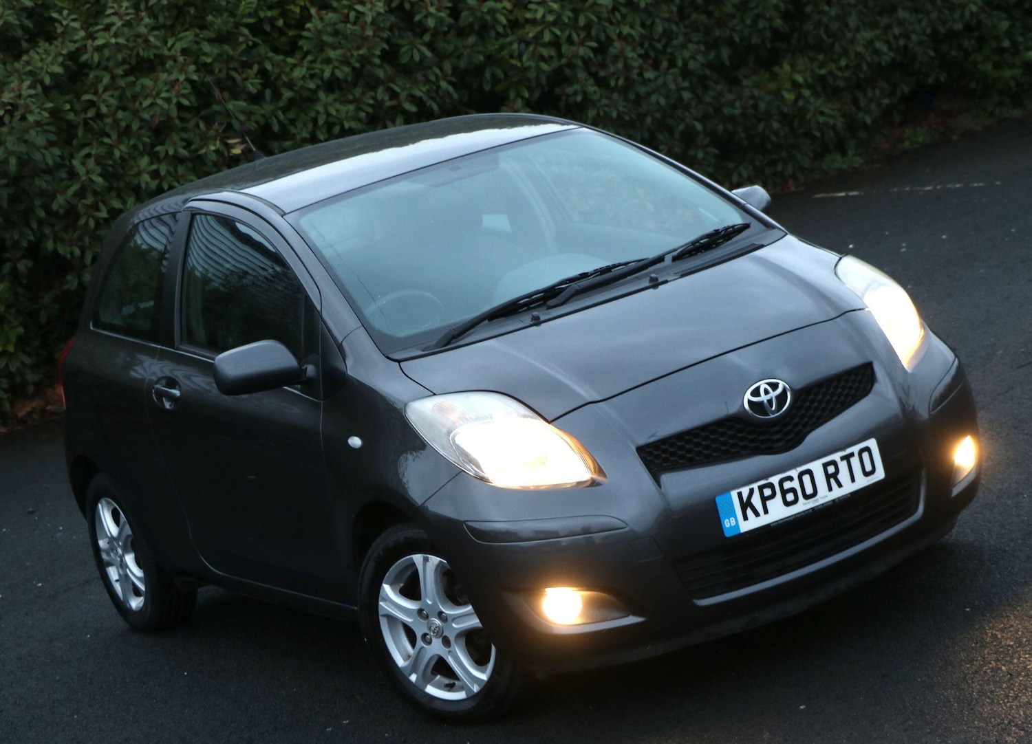 Used Toyota Yaris 2010 for sale - 77305499: Photo 26