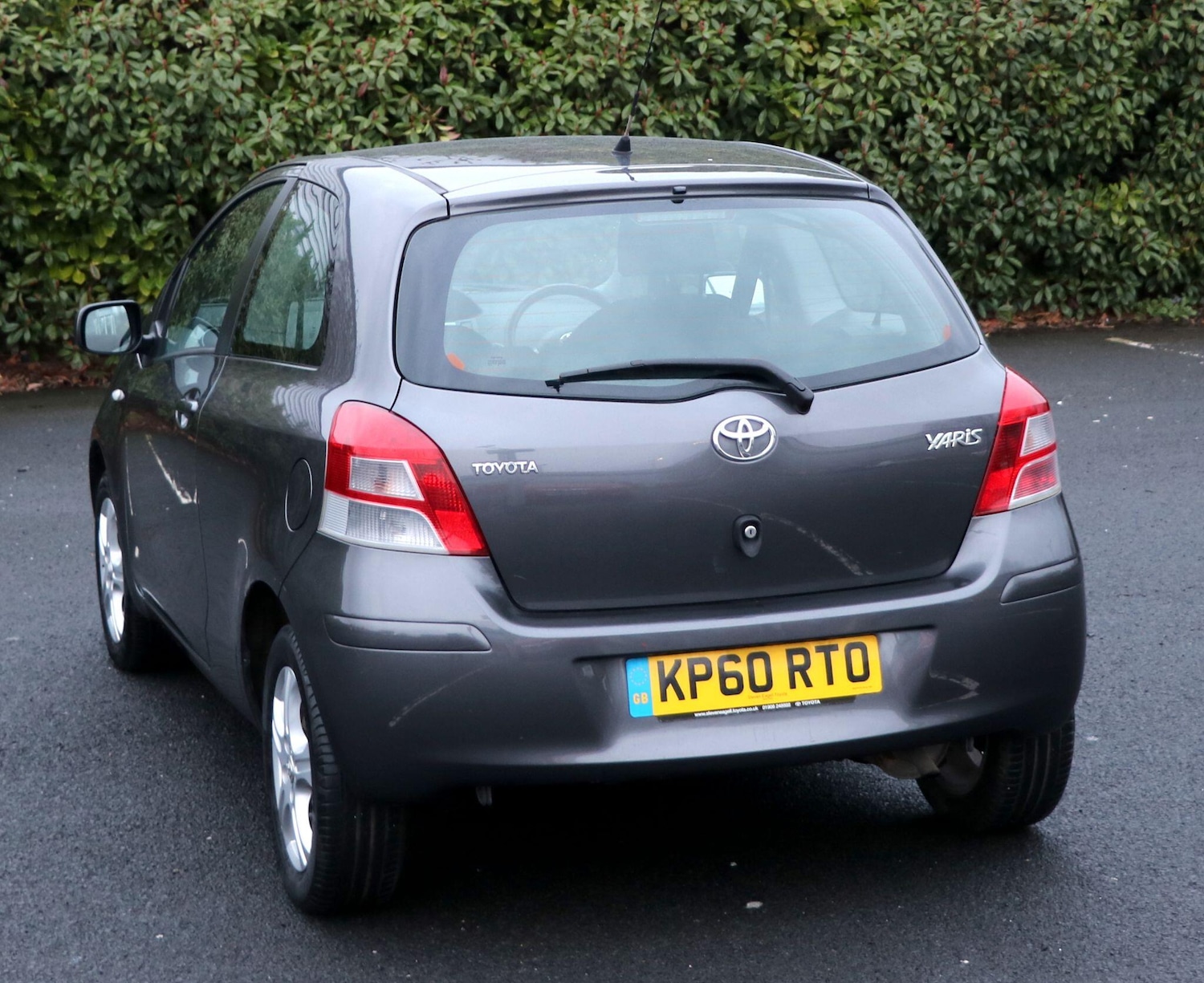 Used Toyota Yaris 2010 for sale - 77305499: Photo 32