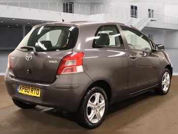 Used Toyota Yaris 2010 for sale - 77305499: Photo