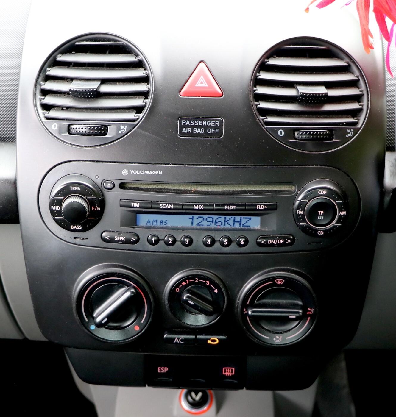 Used Volkswagen Beetle for sale - 77598847: Photo 27