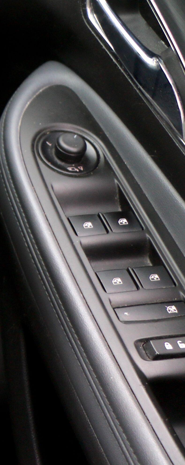 Used Vauxhall Mokka 2014 for sale - 77633306: Photo 34