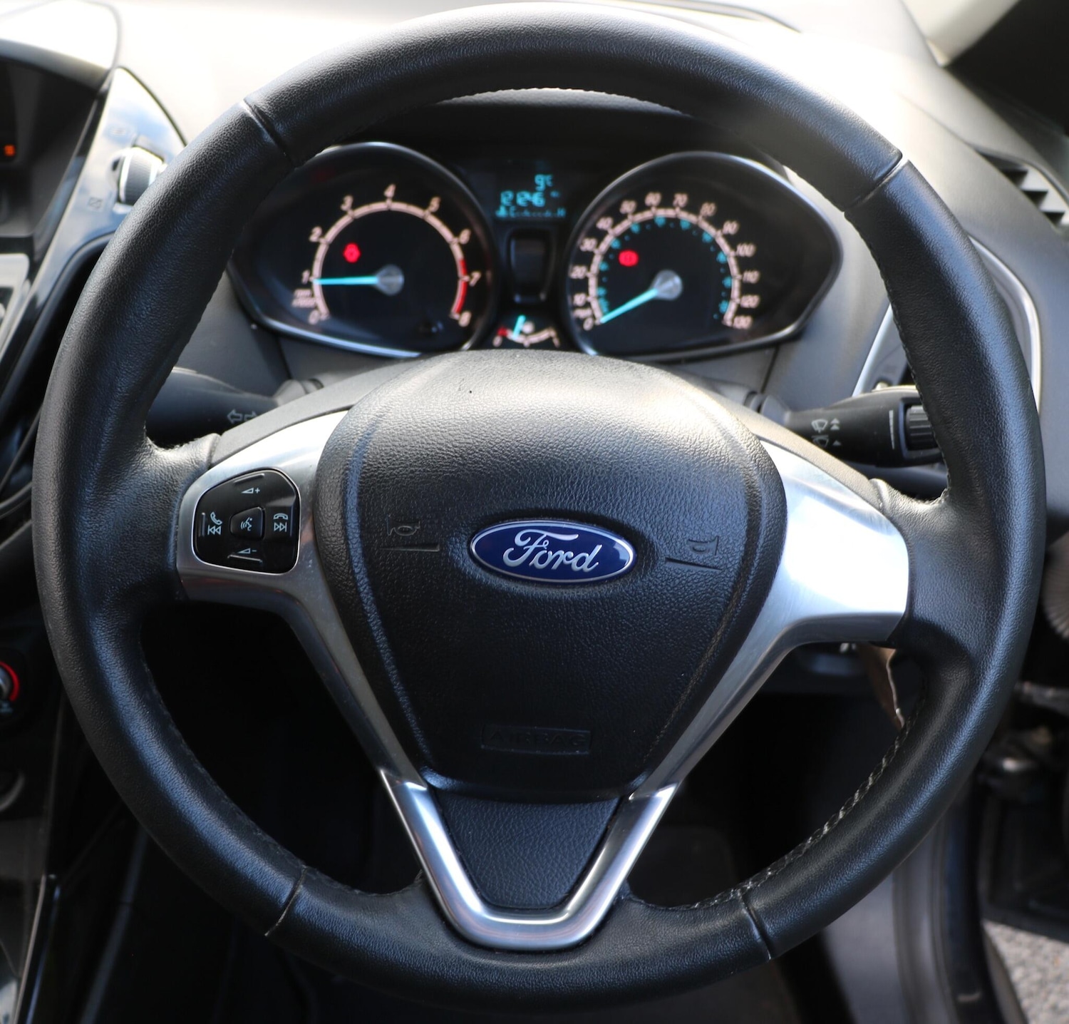 Used Ford B-MAX 2015 for sale - 76866035: Photo 40