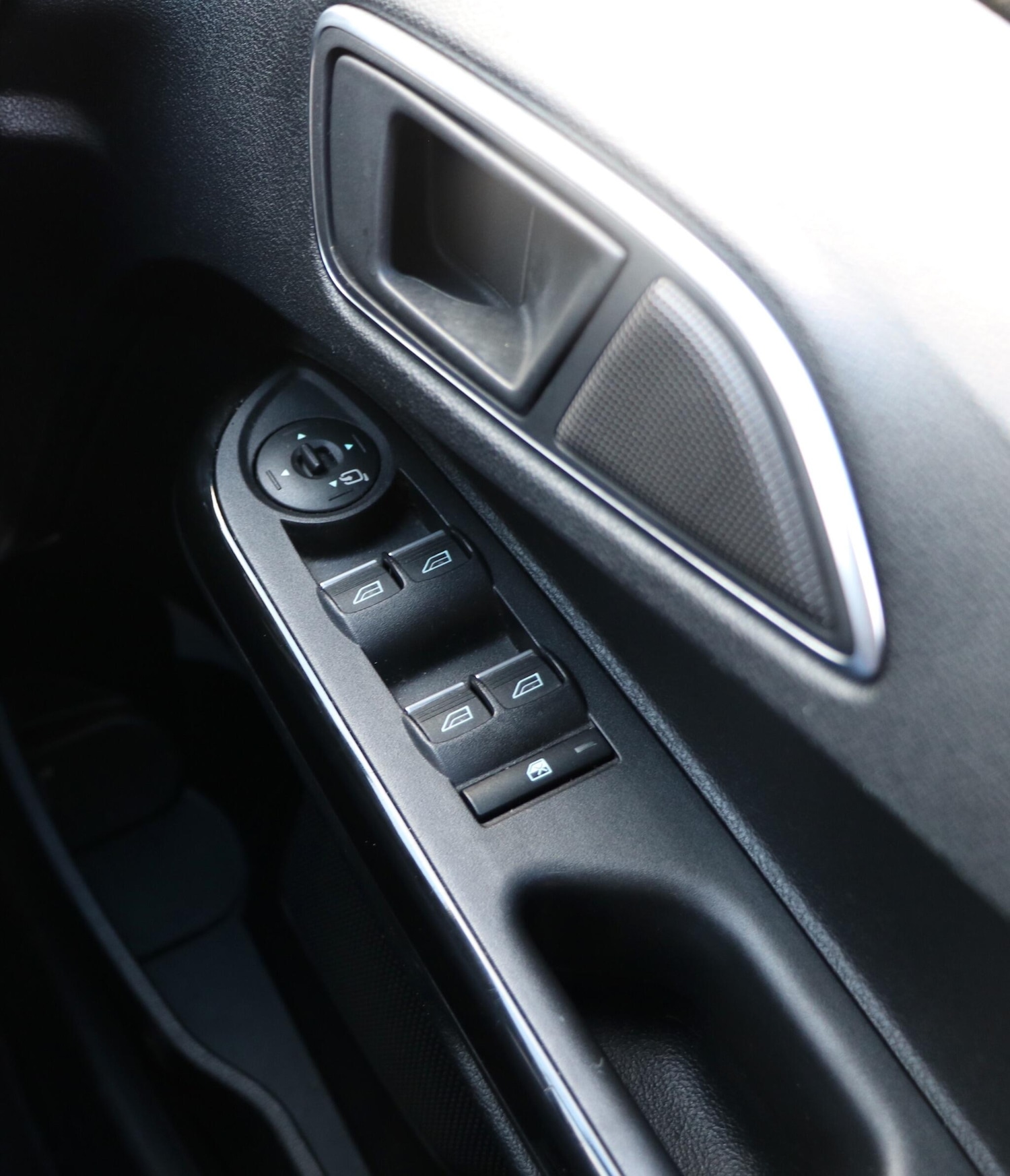 Used Ford B-MAX 2015 for sale - 76866035: Photo 43