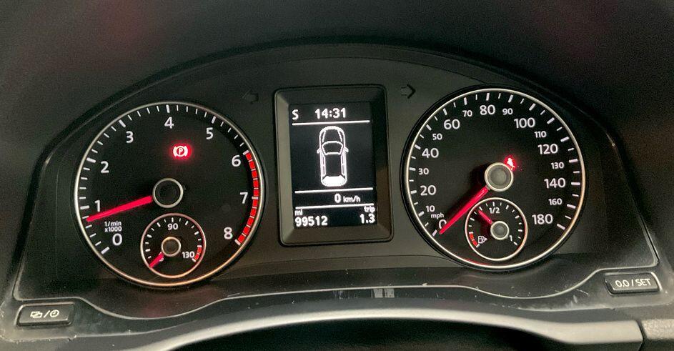 Used Volkswagen Scirocco 2013 for sale - 78034022: Photo 9