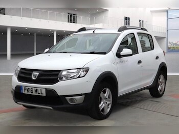 Used Dacia Sandero Stepway 2016 for sale - 75677917: Photo