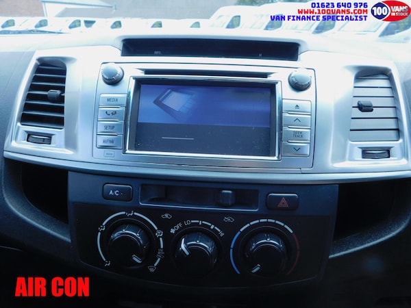 Used Toyota Hilux 2014 for sale - 75494020: Photo 18