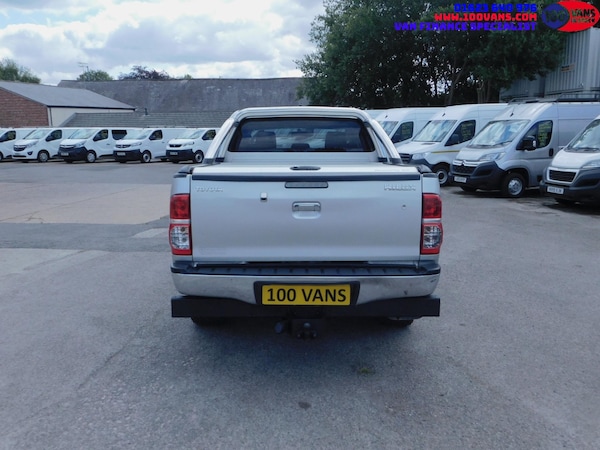 Used Toyota Hilux 2014 for sale - 75494020: Photo 4