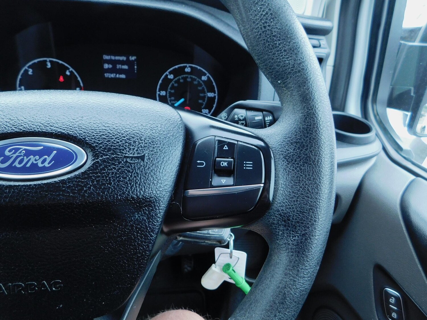 Used Ford Transit Custom for sale - 78101111: Photo 9