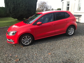 Used Volkswagen Polo 2016 for sale - 76523125: Photo