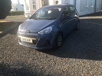 Used Hyundai i10 2018 for sale - 79213435: Photo