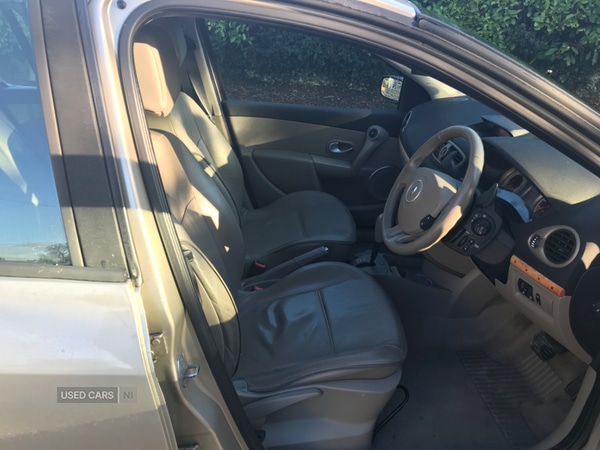 Used Renault Clio 2007 for sale - 76318637: Photo 9