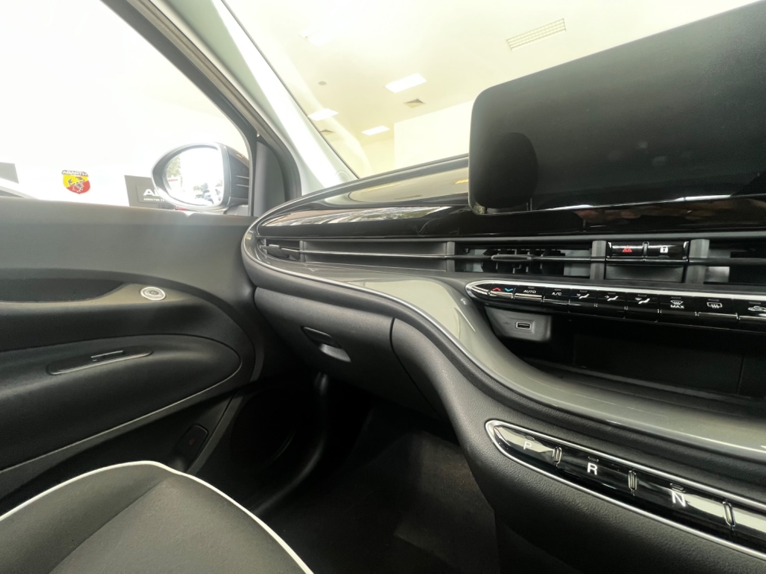 Used Fiat 500 2024 for sale - 76379530: Photo 13